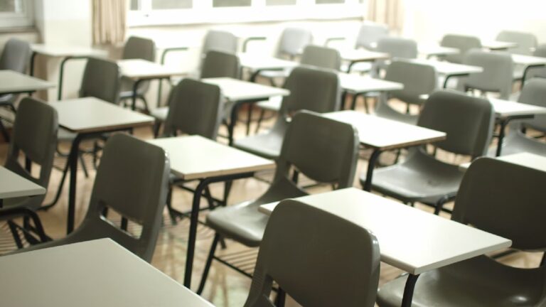 Educación en Nuevo León descarta expulsiones pese a amenazas y agresiones en escuelas