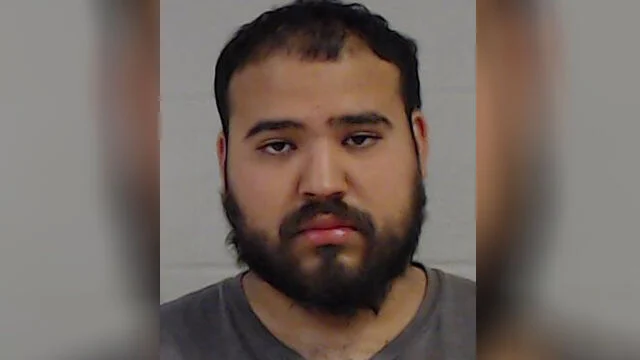 Muerte de Hija por Disparo en Wichita: Padre se Declara Culpable