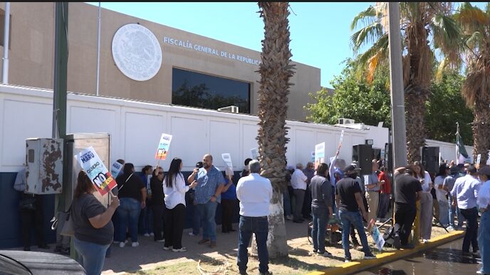 Manifestación en Ciudad Juárez: Apoyo a Maru Campos ante Citación de la FGR