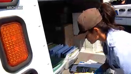 Trabajadores postales protestan en El Centro por crisis administrativa y condiciones laborales