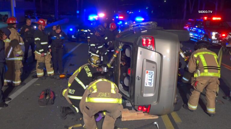 Impactante Accidente en El Cajón: Conductor Volcado Confiesa Consumo de Alcohol