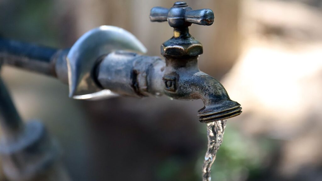 Ciudad de Donna enfrentará baja presión de agua por trabajos de mantenimiento