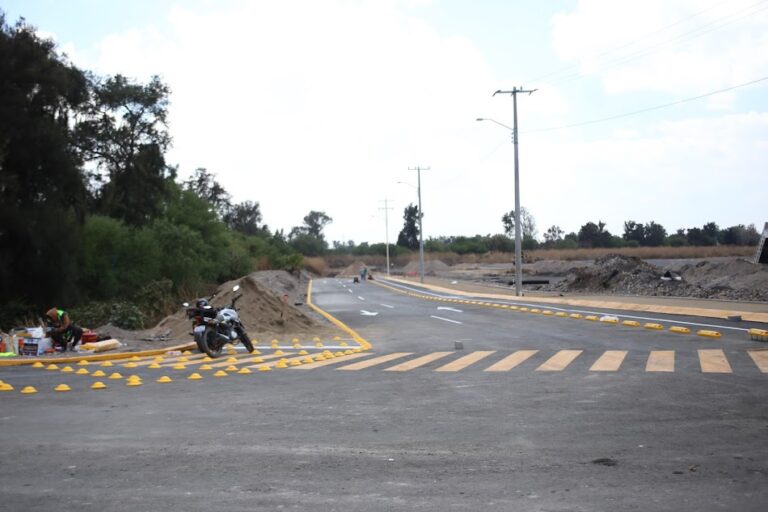 Impactante ataque en Acámbaro: pareja en moto lucha entre la vida y la muerte