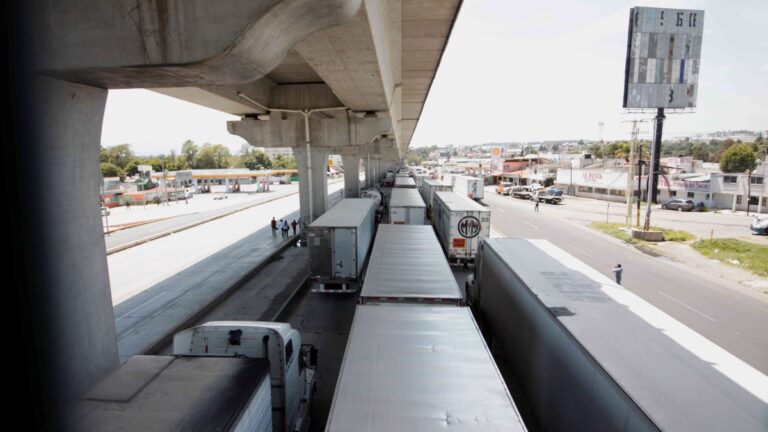 Actualizaciones en Vivo: Tráfico y Cierres en la Autopista México-Puebla Hoy