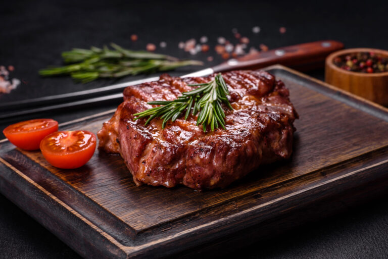 El Precio de la Carne de Res Aumenta y Afecta a Restaurantes de Barbacoa en Denver