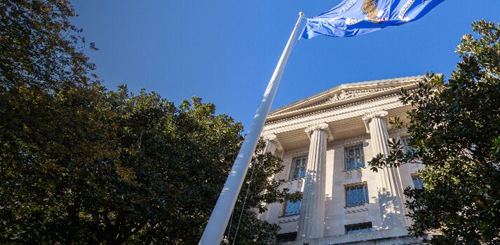 Departamento de Justicia Interviene en Disputa por Ley de Visas U en Colorado