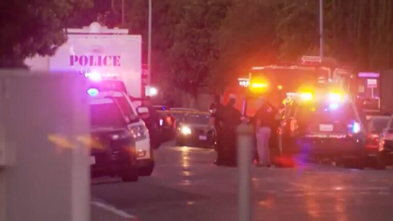Tiroteo en Graduación en California Causa Muerte y Heridos