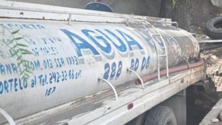 Desmantelan Red de Aguachicol en Puebla: Venta Ilegal de Agua Descubierta
