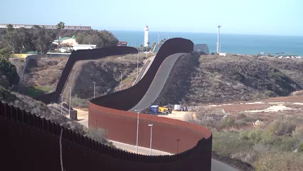 Tribunal federal anula restricciones migratorias que afectaban a personas de 39 países