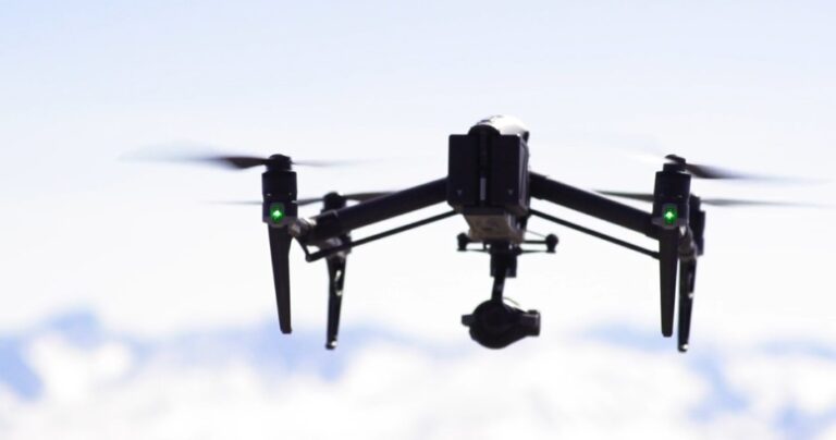 Drones de Respuesta Inmediata Revolucionan el Trabajo de la Policía de Arvada en Colorado