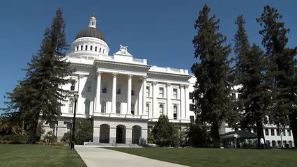 Presupuesto estatal de California: legisladores aprueban versión preliminar de 356 mil millones de dólares