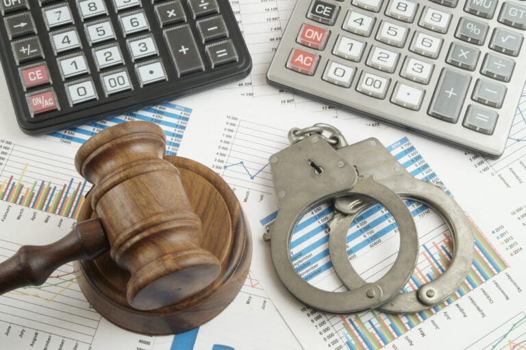 Fraude en Taylor Farms: dos mujeres aceptan cargos por desfalco millonario en California