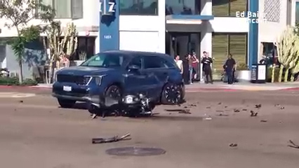 Motociclista grave tras accidente de motocicleta con camioneta en Point Loma