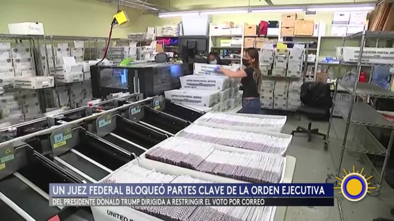 Juez federal bloquea la restricción al voto por correo de Trump en Estados Unidos