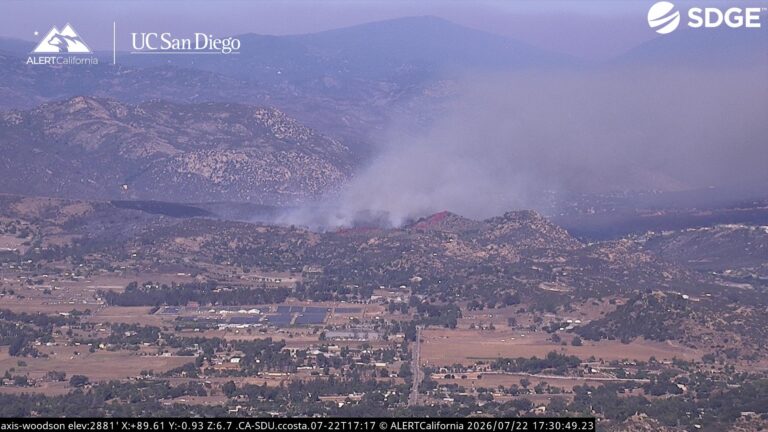Creelman Fire en Ramona crece a 315 acres y activa órdenes de evacuación en San Diego Country Estates