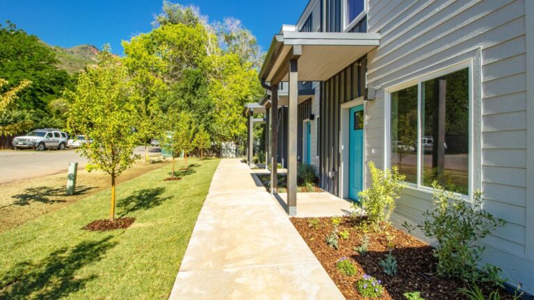 Glenwood Springs abrirá sorteo de vivienda para trabajadores: townhouse por $309,535