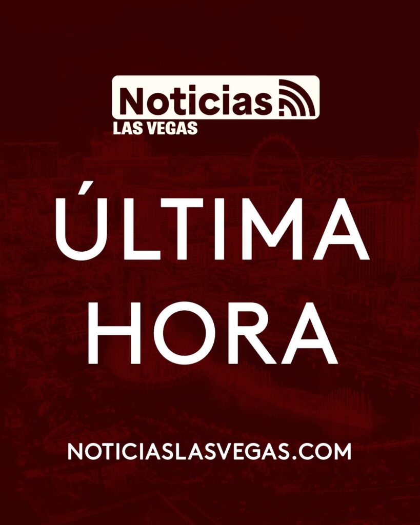 Incidente vial entre un auto y una motocicleta en Rainbow Boulevard