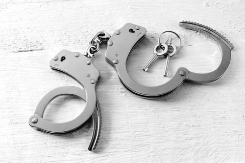 Arresto tras tiroteo mortal en estacionamiento de Las Vegas deja un fallecido