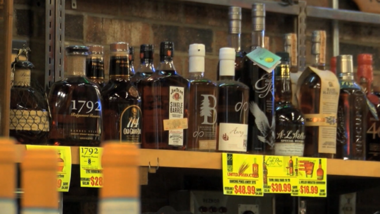 Entrega alcohol: Una medida clave beneficia a los restaurantes de Las Vegas