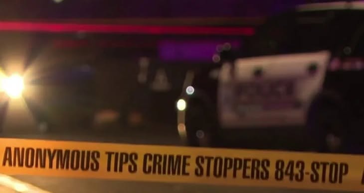 Buscan a sospechosos de un tiroteo mortal afuera de un restaurante en Albuquerque