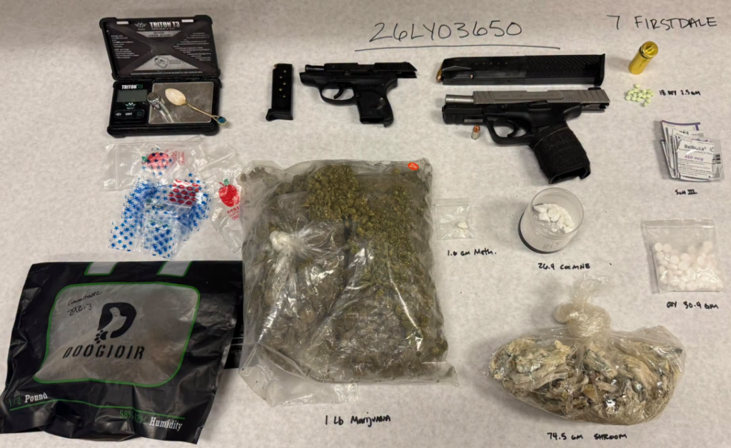 Drogas e incautaciones en Fernley concluyen con dos arrestos tras una falsa alarma de homicidio