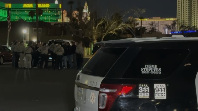 Tiroteo en Las Vegas deja un oficial de prisiones herido de gravedad