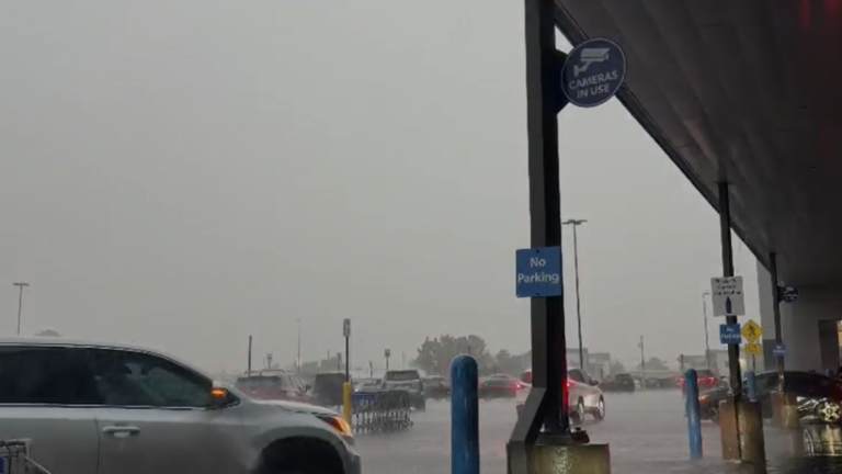 Fuertes lluvias azotan la región de El Paso, Juárez y el sur de Nuevo México