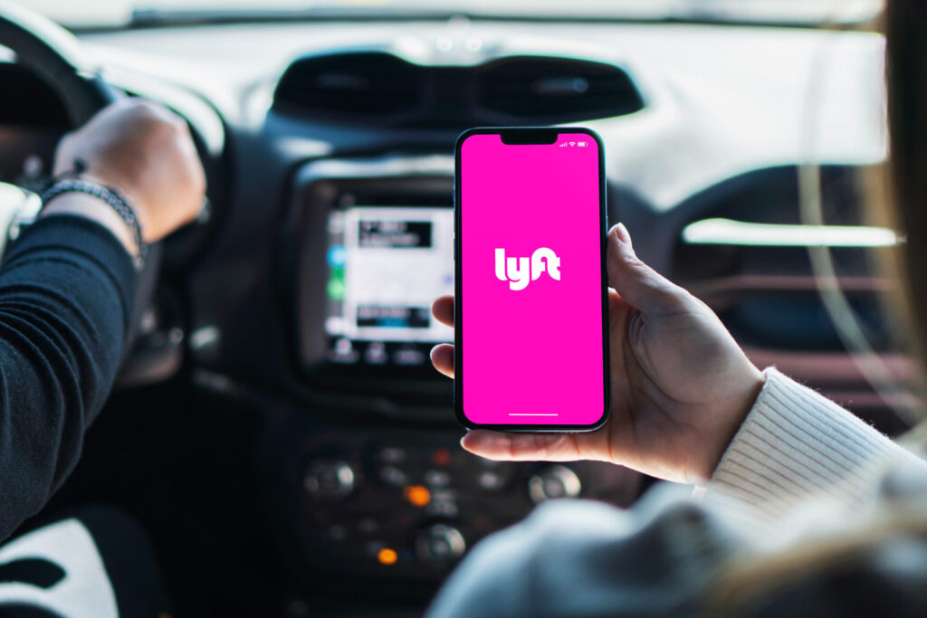 Lyft pagará $272.5 millones por demanda sobre clasificación de sus conductores