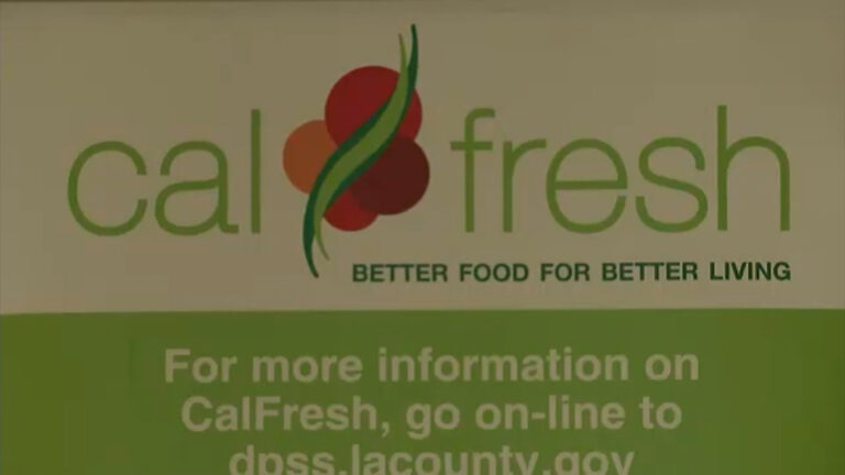 Condado de San Diego ofrece opciones de voluntariado a beneficiarios de CalFresh