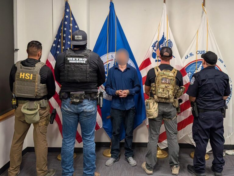 Presentan cargos federales contra cinco personas por red de narcotráfico dirigida desde una cárcel en Ciudad Juárez