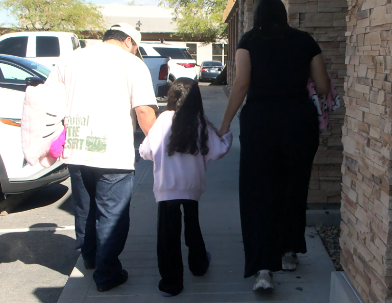 Trasplante urgente: niña de Las Vegas lucha por un riñón