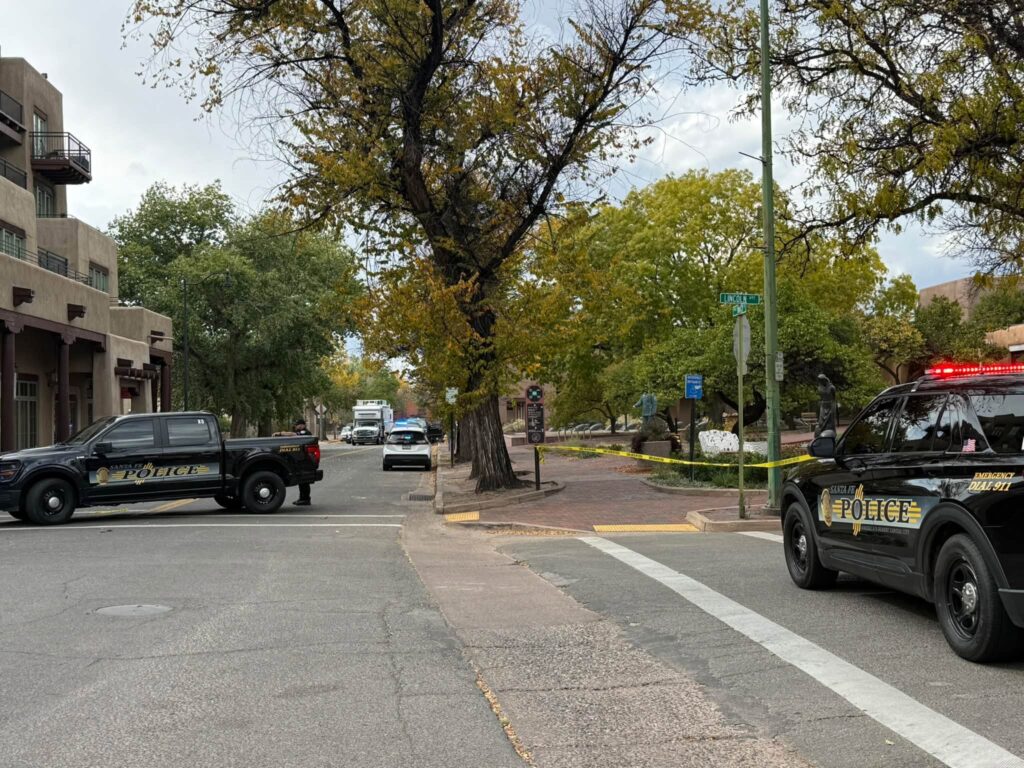 Paquete sospechoso dirigido al alcalde provoca evacuación del Ayuntamiento de Santa Fe