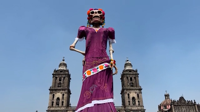 México rompe récord Guinness con la Catrina más alta del mundo